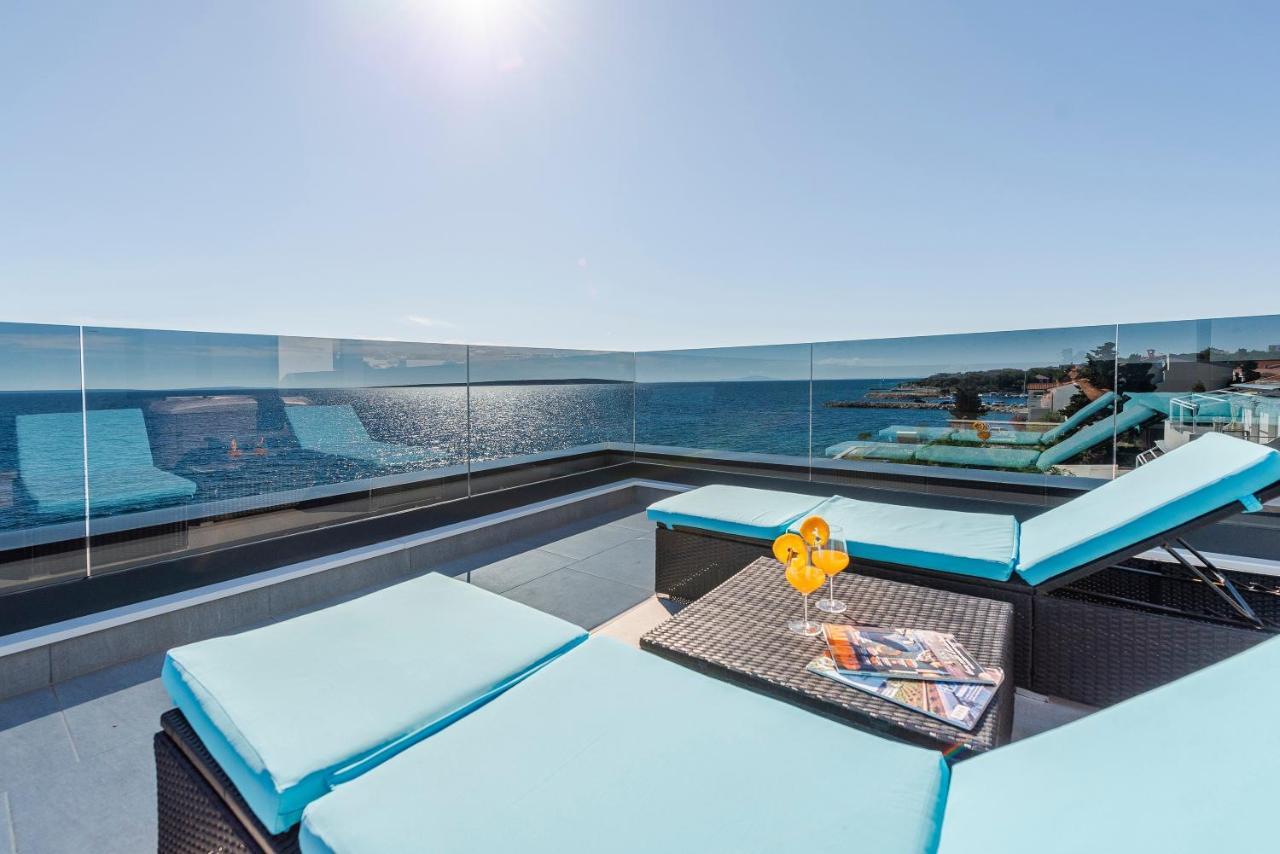 Mediteran Luxury Penthouse With Jacuzzi Mandre Exterior photo