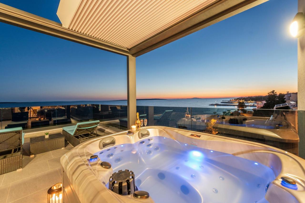 Mediteran Luxury Penthouse With Jacuzzi Mandre Exterior photo