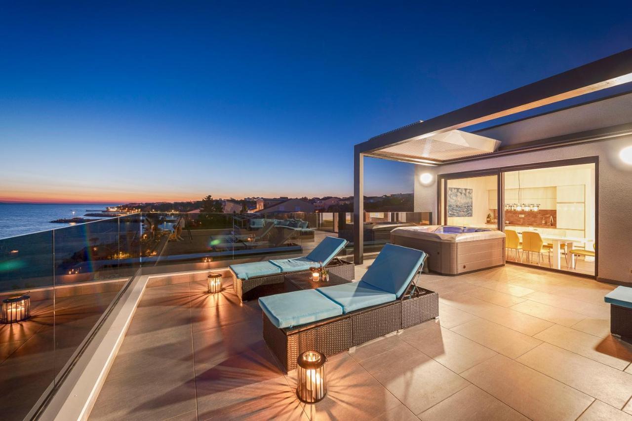 Mediteran Luxury Penthouse With Jacuzzi Mandre Exterior photo